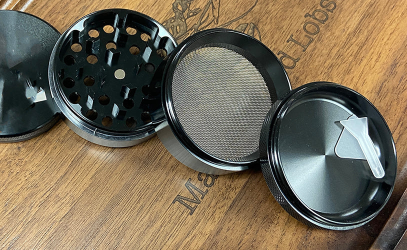 LED Light Show Herb Grinder ~ 4 Pieces with Screen Catcher