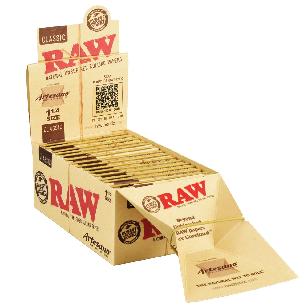 RAW Artesano Rolling Papers | 1 1/4 Inch